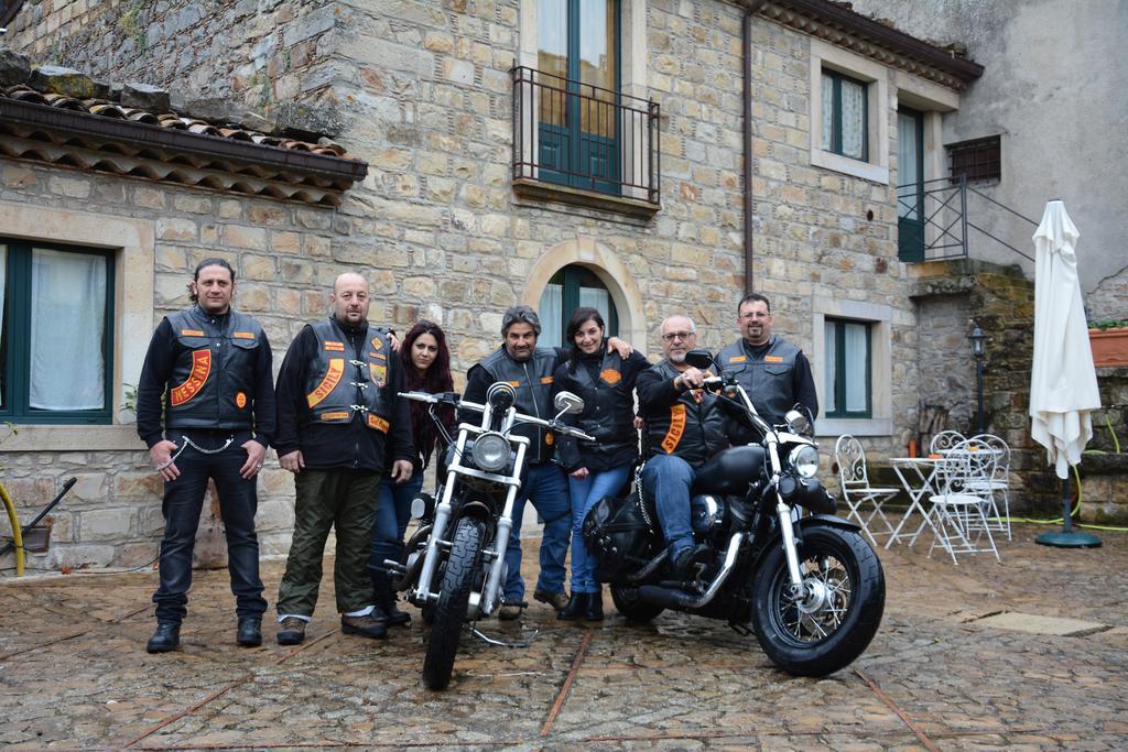 La Carretteria Guest House Mistretta Экстерьер фото