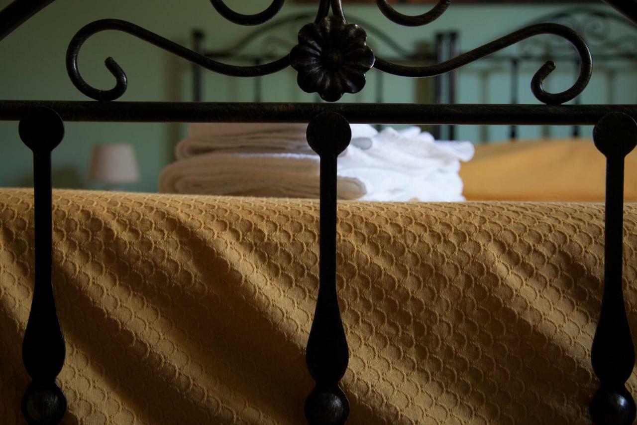 La Carretteria Guest House Mistretta Экстерьер фото